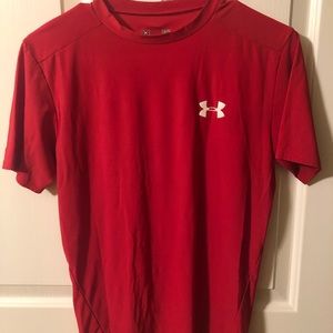 Men’s under armor dri fit shirt